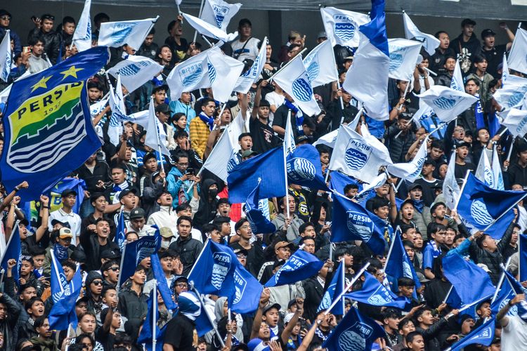 Bobotoh Persib. Foto : Ist