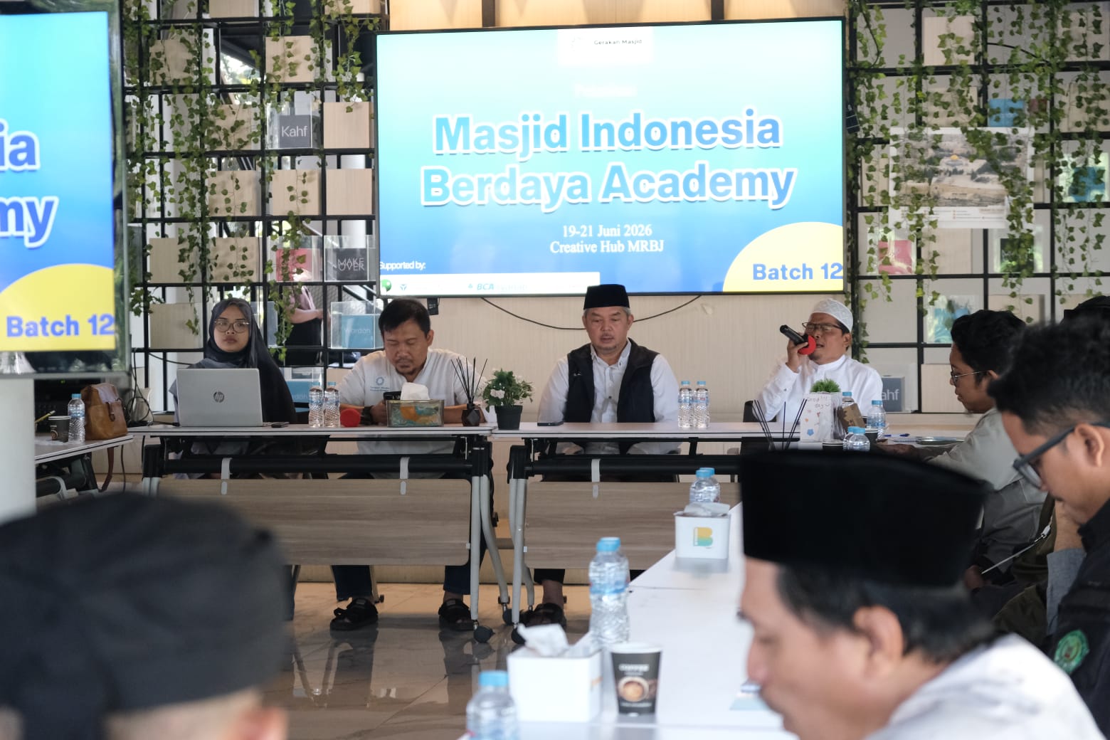Masjid Indonesia Berdaya Academy (MIBA) batch 12 yang dilangsungkan di Creative Hub, Masjid Raya Bintaro Jaya (MRBJ), Kota Tangerang Selatan diikuti puluhan peserta dari berbagai daerah pada 19-21 Juni 2026.(Foto/dok/MRBJ).