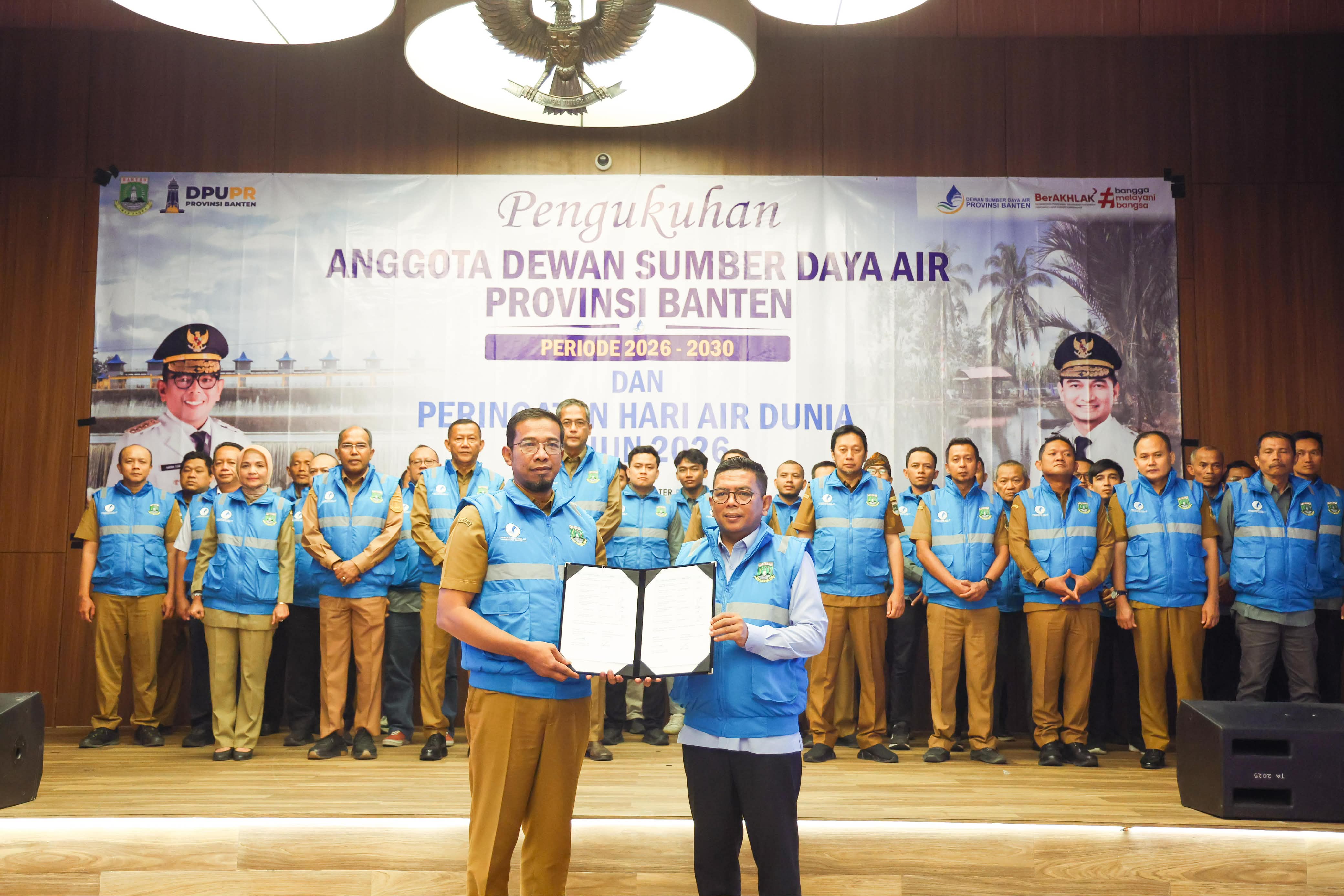 Andra Soni pada pengukuhan Dewan SDA Provinsi Banten periode 2026–2030. Foto : Humas Pemprov