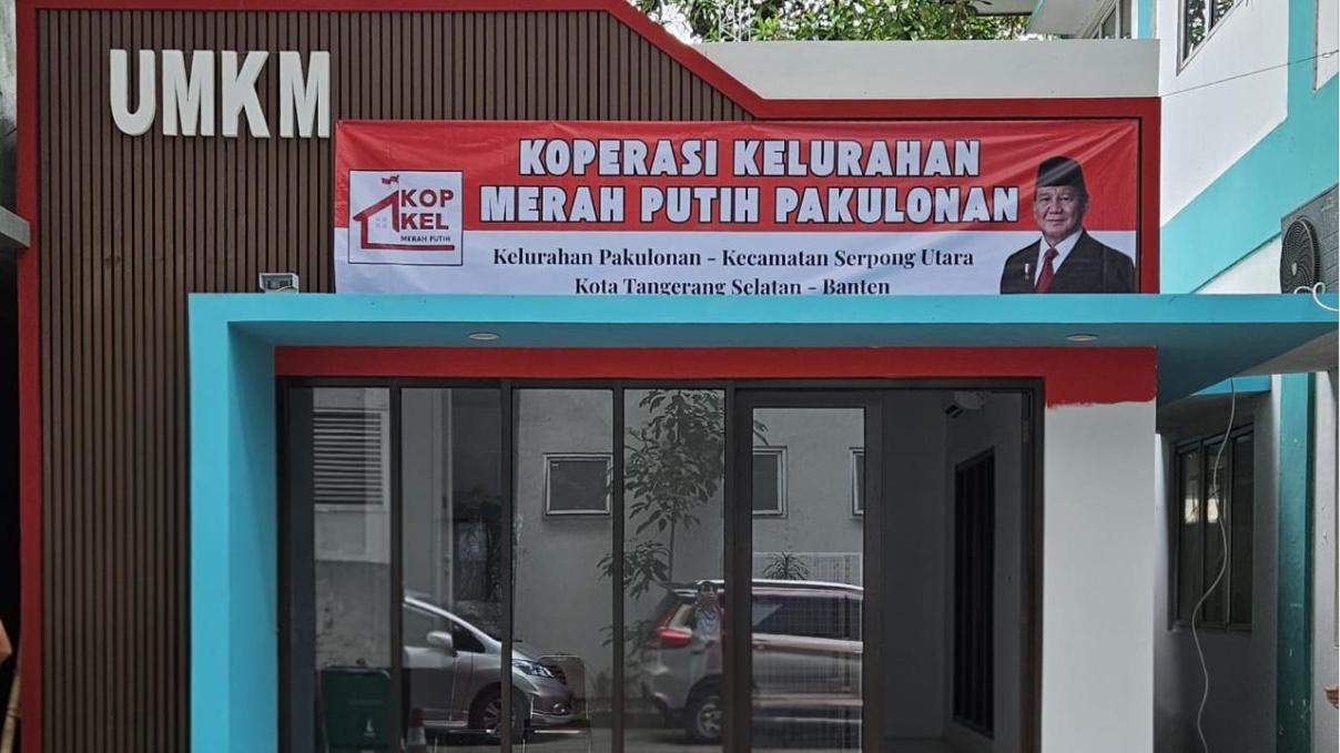 Wali Kota Tangsel, Benyamin Davnie mendorong agar Koperasi Merah Putih di Tangsel dapat menjadi motor UMKM dan ladang penyerap tenaga kerja.