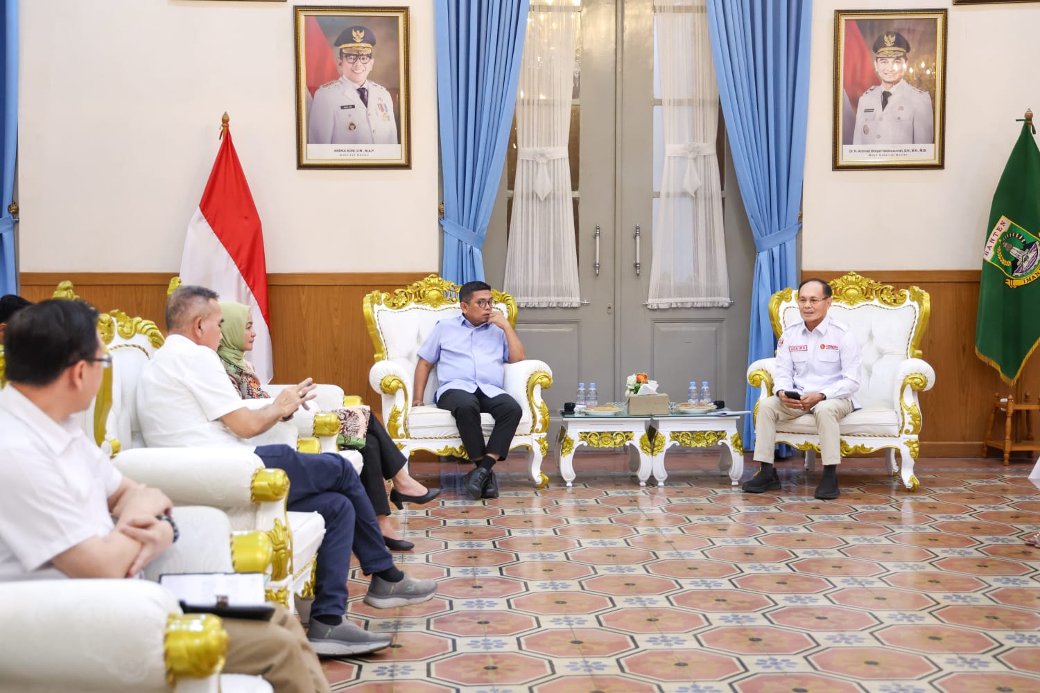 Gubernur Andra Soni saat menerima Pengurus Daerah Gerakan Kristiani Indonesia Raya (GEKIRA) Provinsi Banten. Foto : Humas Pemprov