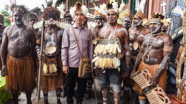 Wapres Gibran saat kunker di Kabupaten Asmat, Papua Selatan. Foto : Ist