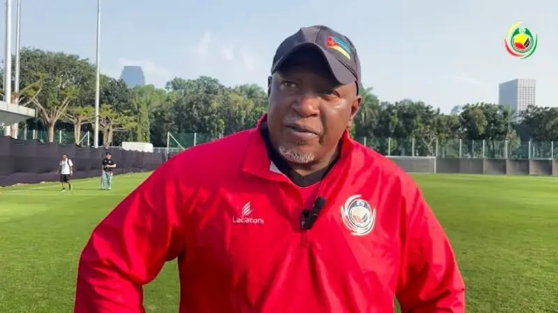 Pelatih Timnas Mozambik, Chiquinho Conde. Foto : Ist