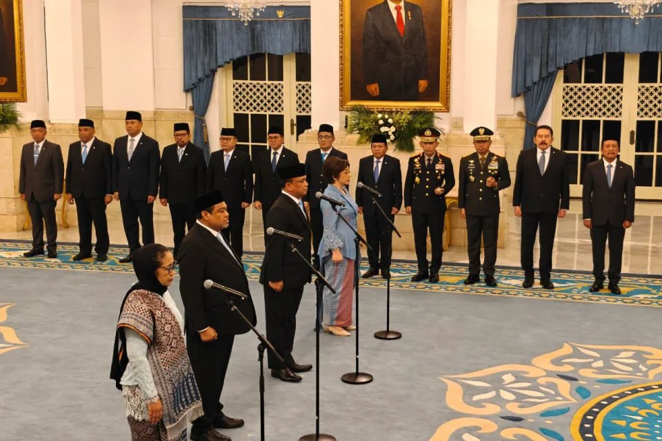 Presiden Prabowo melantik Pejabat baru BGN dan Penasehat Khusus Presiden di Istana Negara, Jakarta, Senin (8/6/2026). Foto : Ist