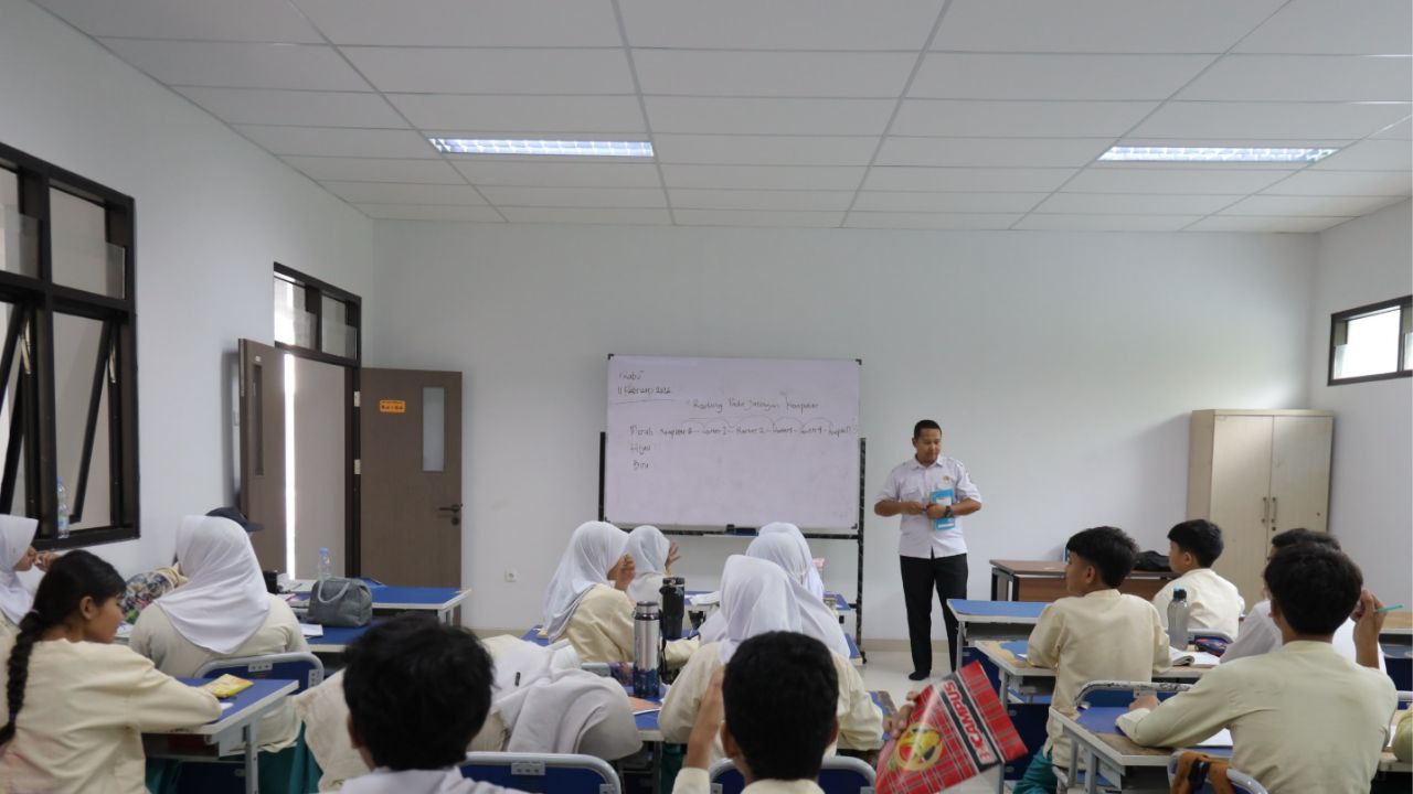 Dindikbud Tangsel pastikan SPMB jenjang SMP Negeri berjalan objektif dan transparan.