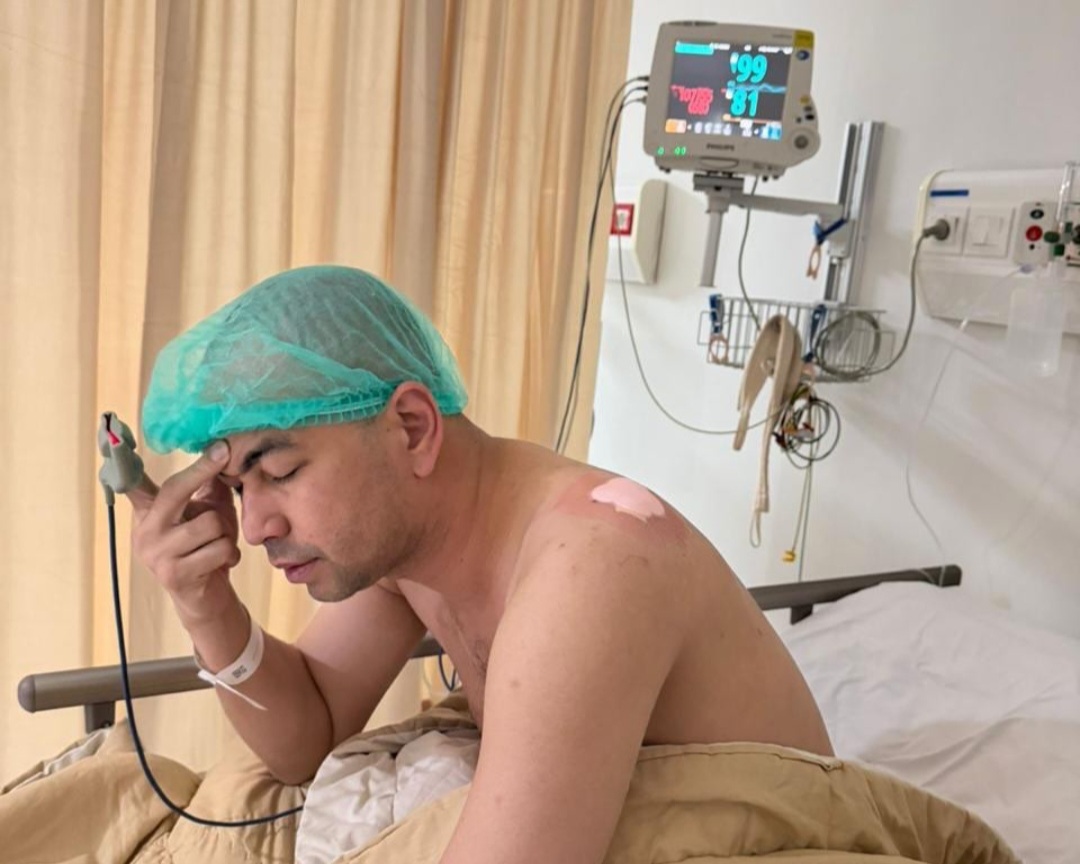 Raffi Ahmad usai menjalini operasi. Foto : IG