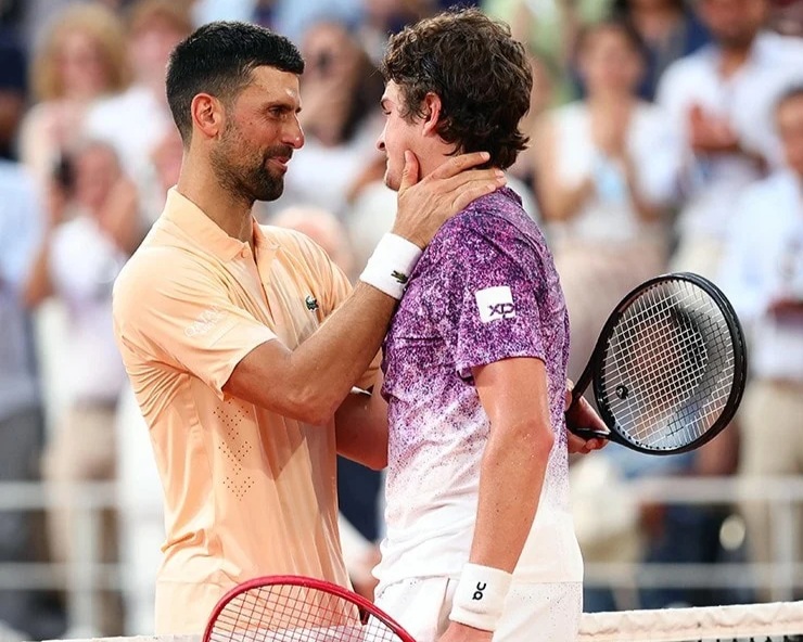 Petenis dunia Novak Djokovic (kiri) dan petenis muda asal Brasil Joao Fonseca (kanan). Foto : Ist