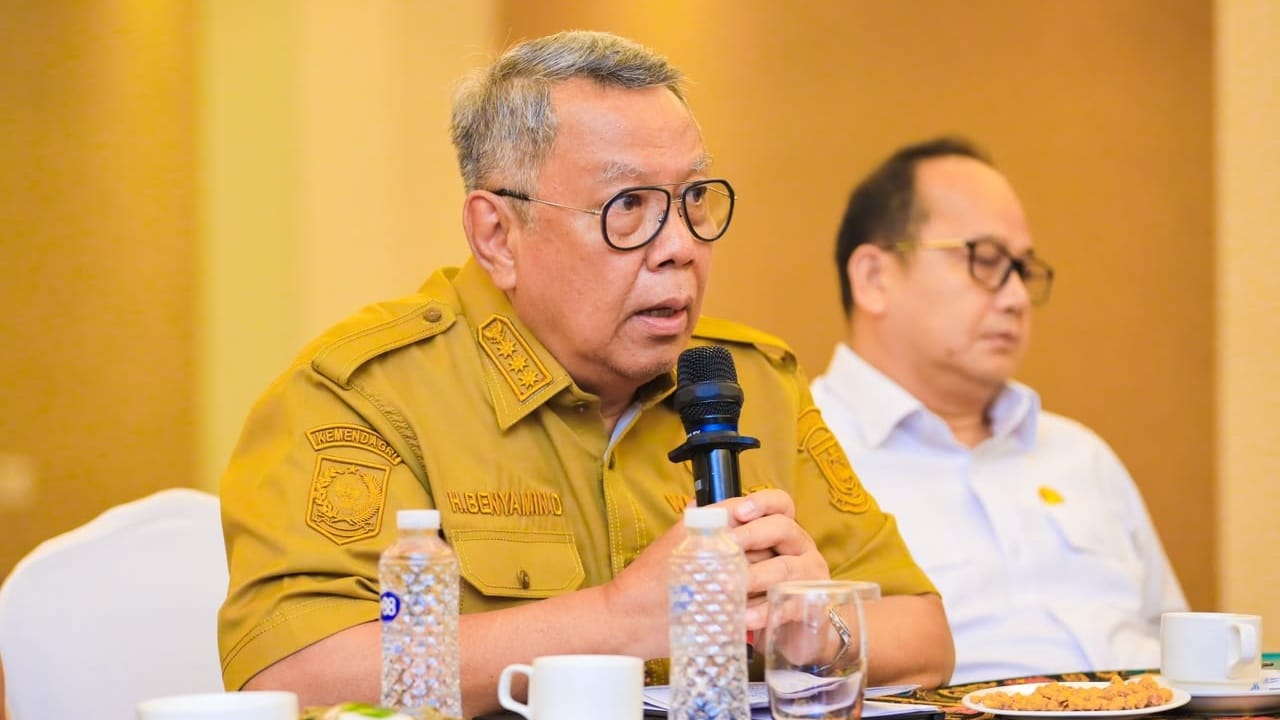 LAHAN PSEL. Wali Kota Tangsel, Benyamin Davnie menyebut Pemkot telah menyiapkan dana Rp140 M untuk pembebasan lahan PSEL.