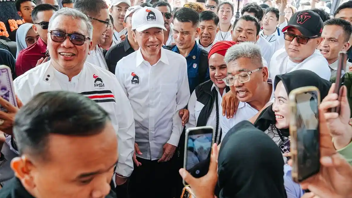 Jokowi saat safari bersana PSI di Lampung. Foto : Ist