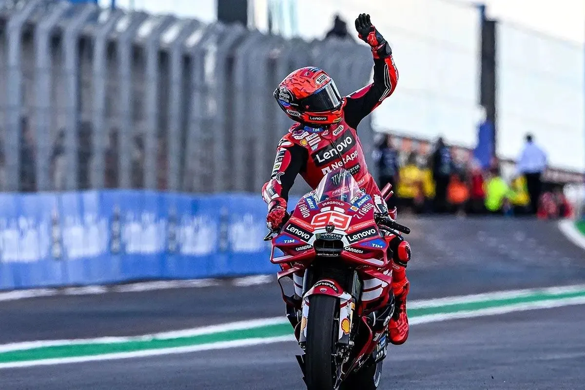 Pembalap Ducati Marc Marquez sukses menjuarai MotoGP Jerman 2026 di Sirkuit Sachsenring, Minggu (12/7) malam WIB. Foto : Ist