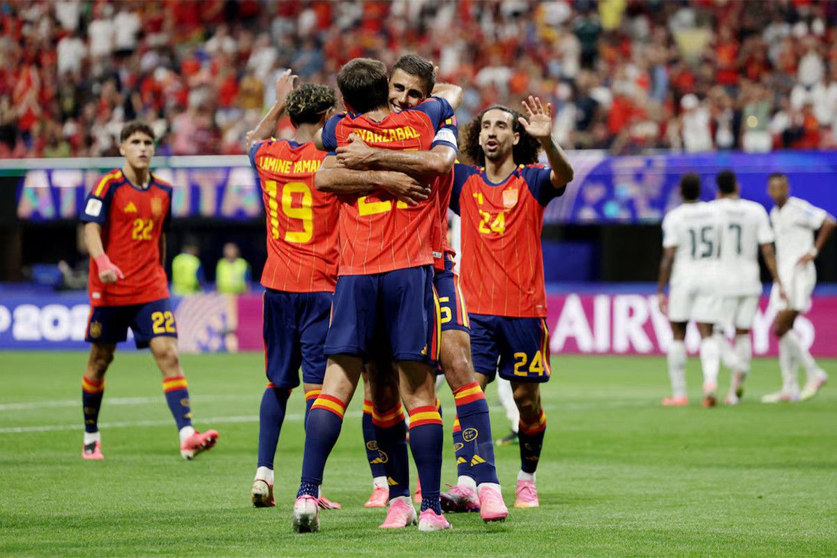 Selebrasi Timnas Spanyol usai menang 2-1 dari Belgia. Foto : Ist