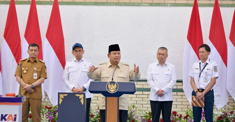 Presiden Prabowo pada peresmian revitalisasi Stasiun Semarang Tawang. Foto : Ist