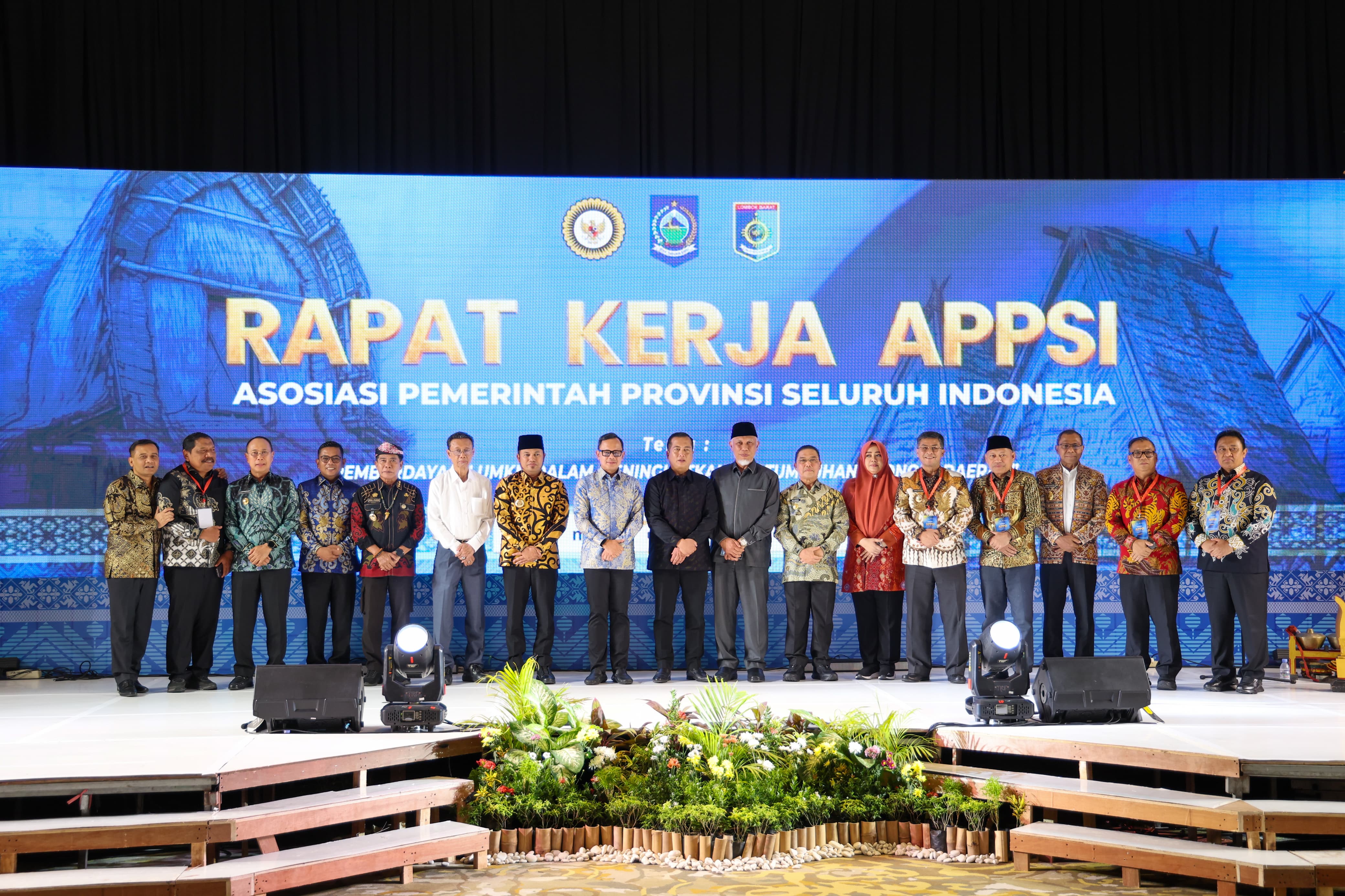Gubernur Banten Andra Soni menghadiri pembukaan Rapat Kerja (Raker) Asosiasi Pemerintah Provinsi Seluruh Indonesia (APPSI) di Hotel Aruna Senggigi, Kabupaten Lombok Barat, Nusa Tenggara Barat, Kamis (16/7/2026). Foto : Humas Pemprov