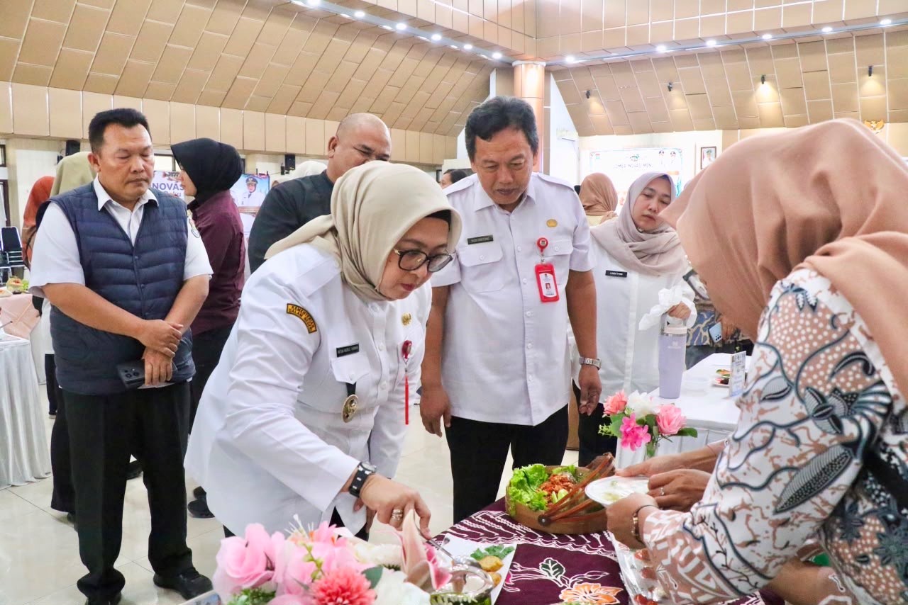 Wakil Bupati Tangerang, Intan Nurul Hikmah, menutup Lomba Inovasi Menu Berbahan Baku Ikan Tahun 2026. Dok. Humas Pemkab Tangerang