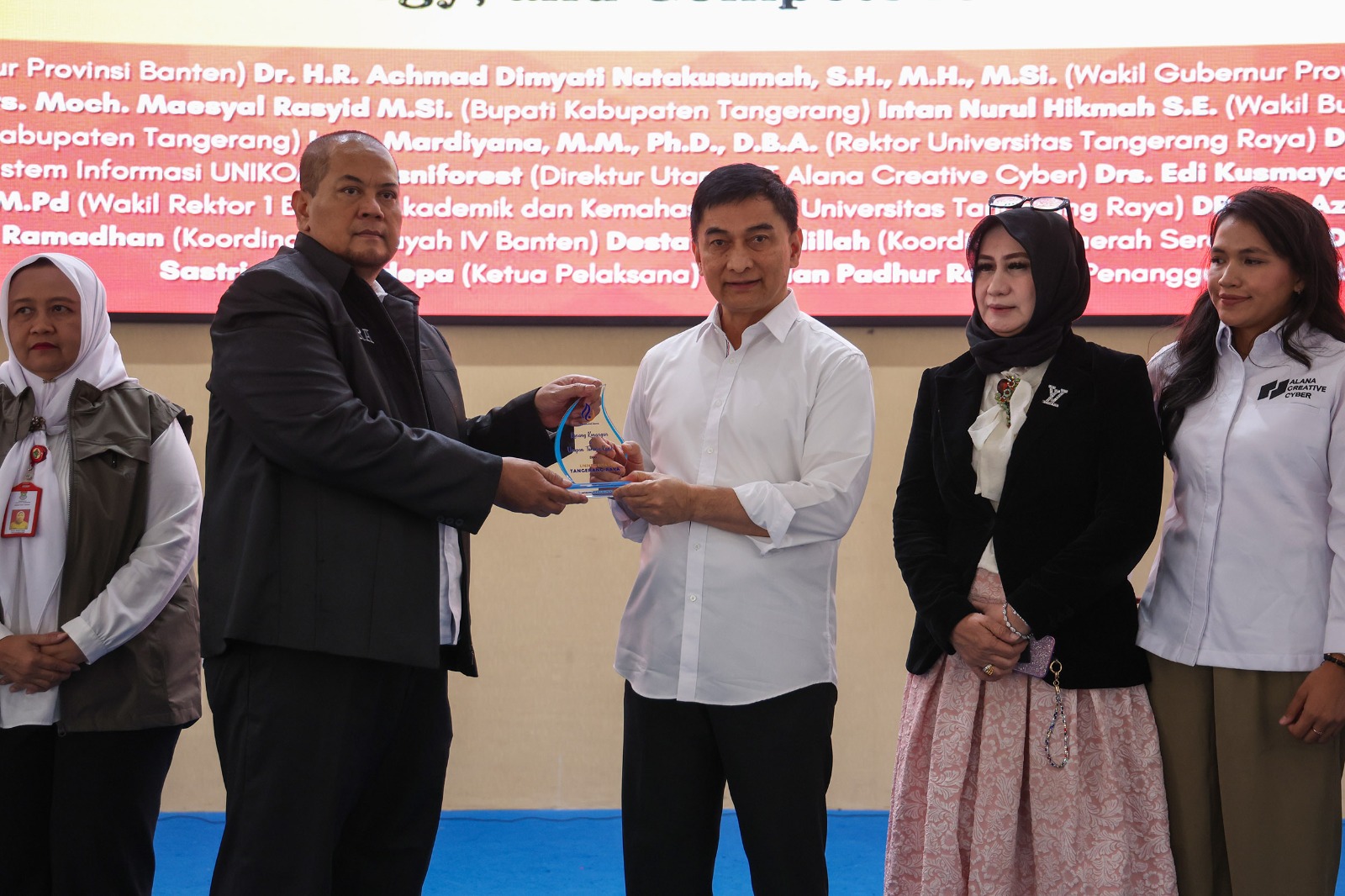 Wakil Gubernur Dimyati Natakusumah saat membuka Banten Festival Teknologi 2026. Foto : Humas Pemprov