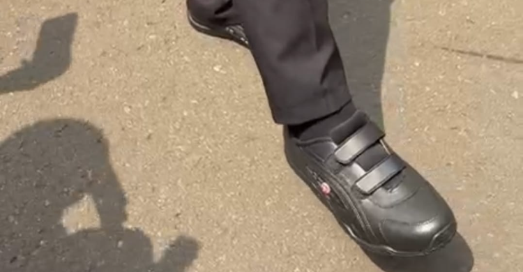 Sepatu produk BRIN. Foto ; Ist