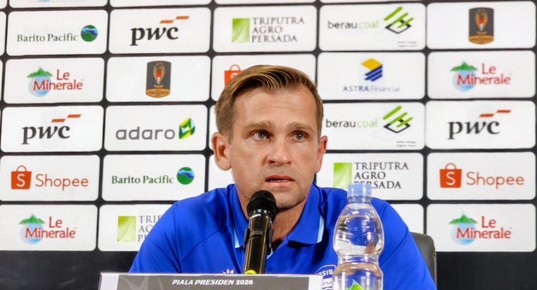 Pelatih Persib Igor Tolic. Foto : Ist