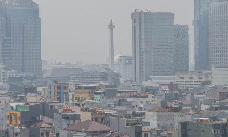 Kota Jakarta terselimuti polusi. Foto : Ist
