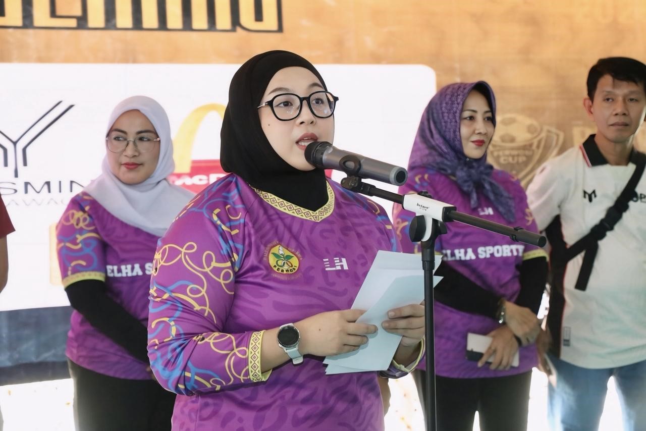 Wakil Bupati Tangerang, Intan Nurul Hikmah membuka Kejuaraan Futsal Putri PERWOSI Cup Tingkat Pelajar 2026. Foto : Humas Kab. Tangerang