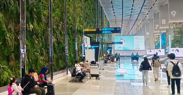 Suasana di Terminal 3 Bandara Soetta Senin (7/9/2026) sore. Foto : Ist