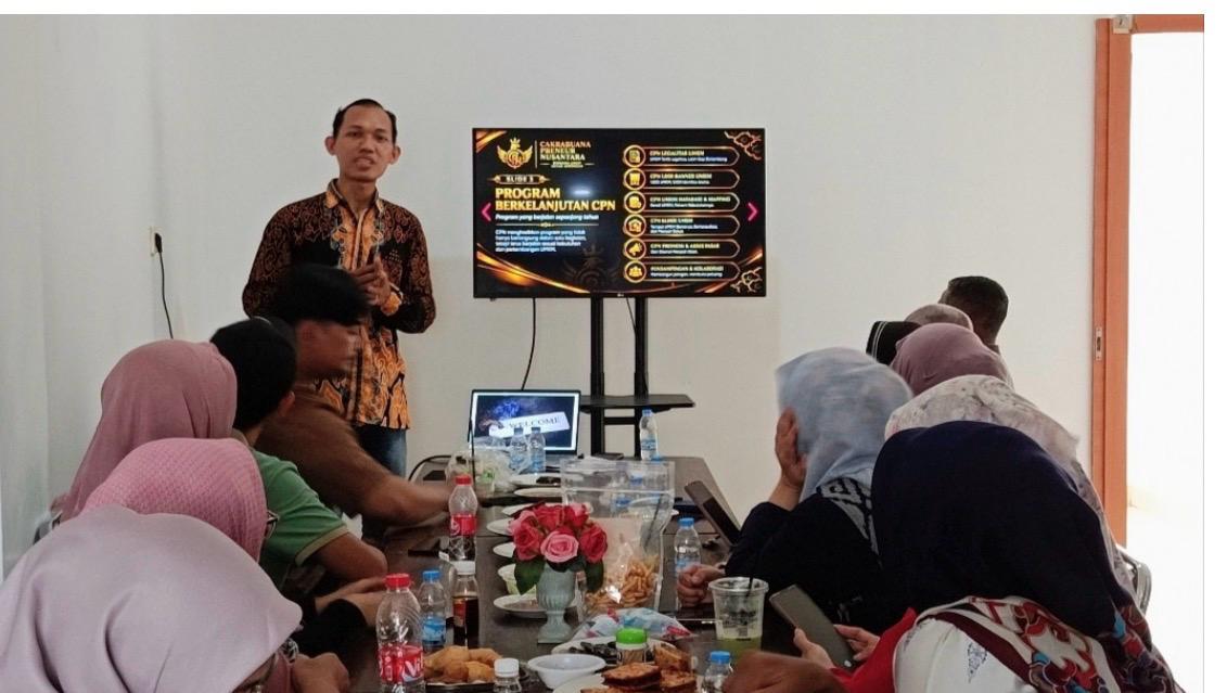 PEMILIHAN - Komunitas UMKM Cakrabuana Preneur Nusantara (CPN) Kota Tangerang Selatan menggelar pemilihan ketua di Dapur Madiun Bu Susy, Pamulang.