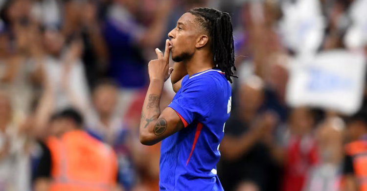 Michael Olise bomber Prancis. Foto : Ist