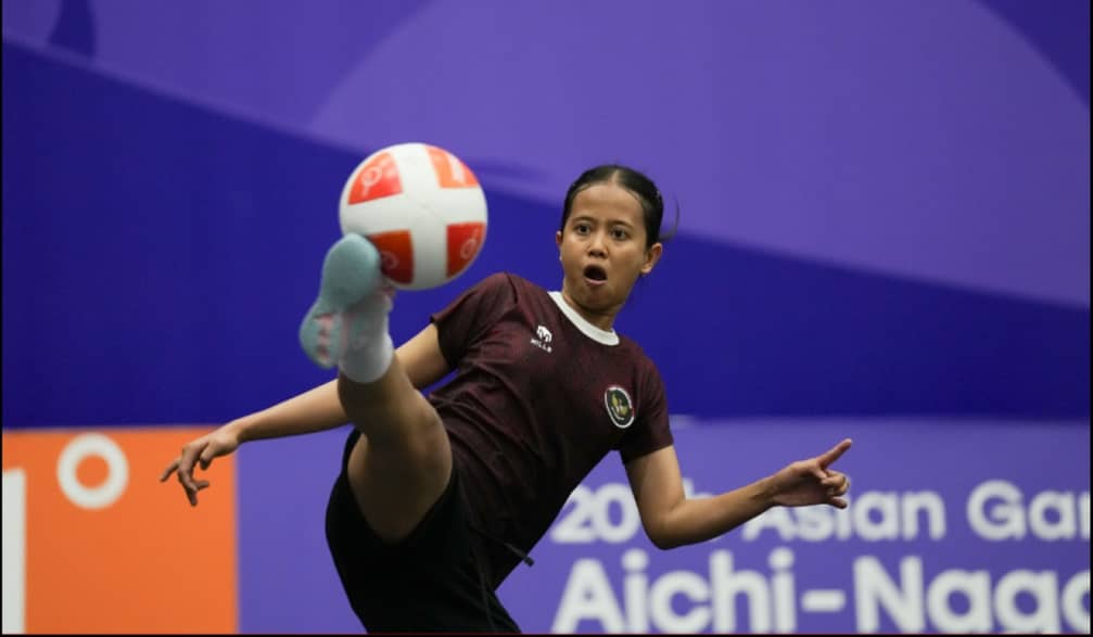 Sumaya atlet teqball raih medali perak di Asian Games 2026. Foto : Ist