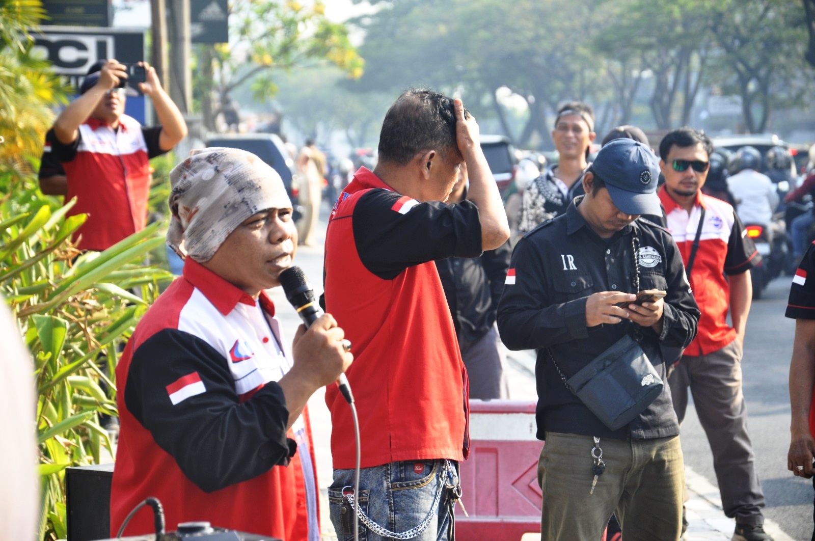 FSB KAMIPARHO membawa lima tuntutan utama kepada manajemen Hotel Bumi Wiyata. Foto : Dimas MG
