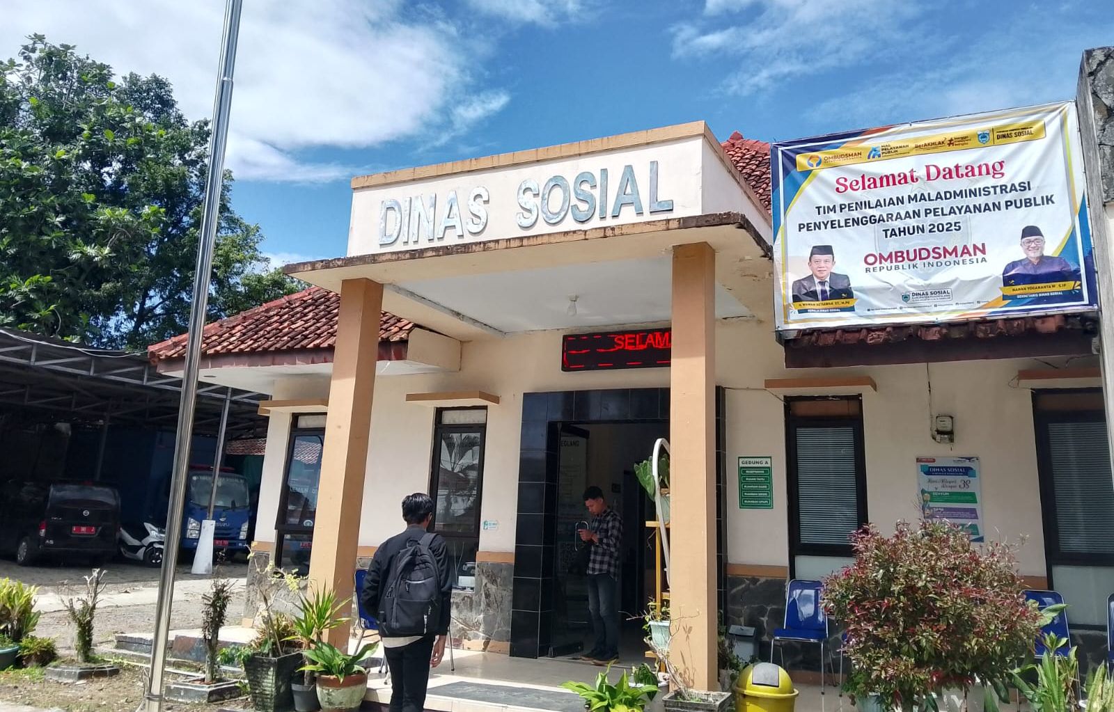 ALAMAT. Lingkungan Kantor Dinas Sosial Kabupaten Pandeglang, terletak di Jalan Raya Serang KM.3.5 No.5 A, Cigadung, Kecamatan Karang Tanjung, Kabupaten Pandeglang. (NET)