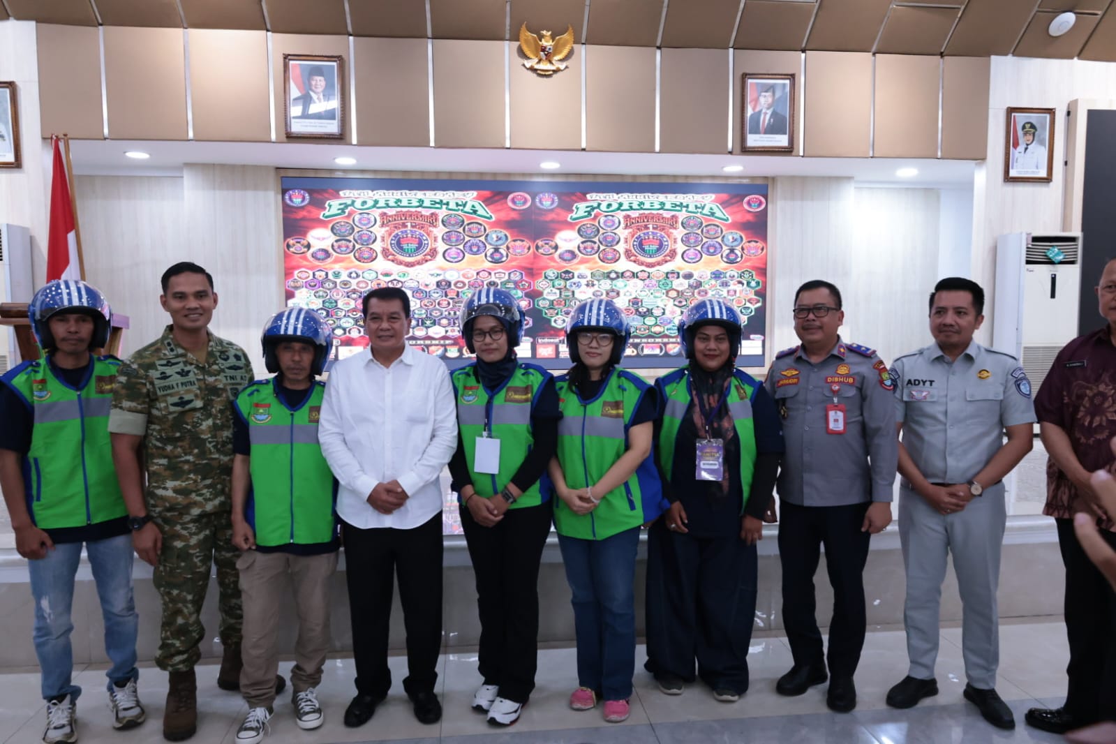 Bupati Tangerang Moch. Maesyal Rasyid saat menghadiri peringatan satu tahun Forum Ojek Online Bersatu Kabupaten Tangerang (FORBETA). Foto : Humas Kab. Tangerang
