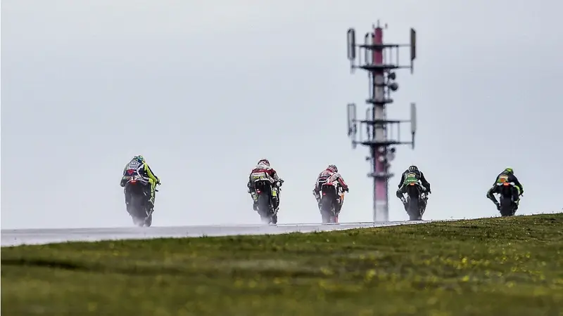 MotoGP Australia 2026 dibatalkan akibat jarak pandang buruk yang menghambat operasional helikopter medis. Foto : Ist