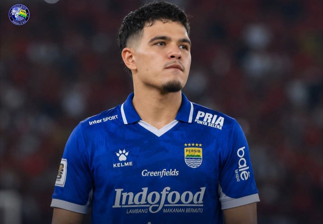 Skuad Persib Ragnar Oratmangoen. Foto : Ist