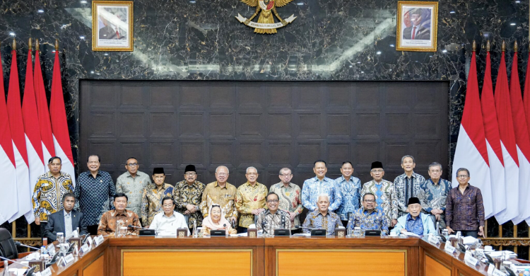 Rapat perdana Wantimpres. Foto ; Ist