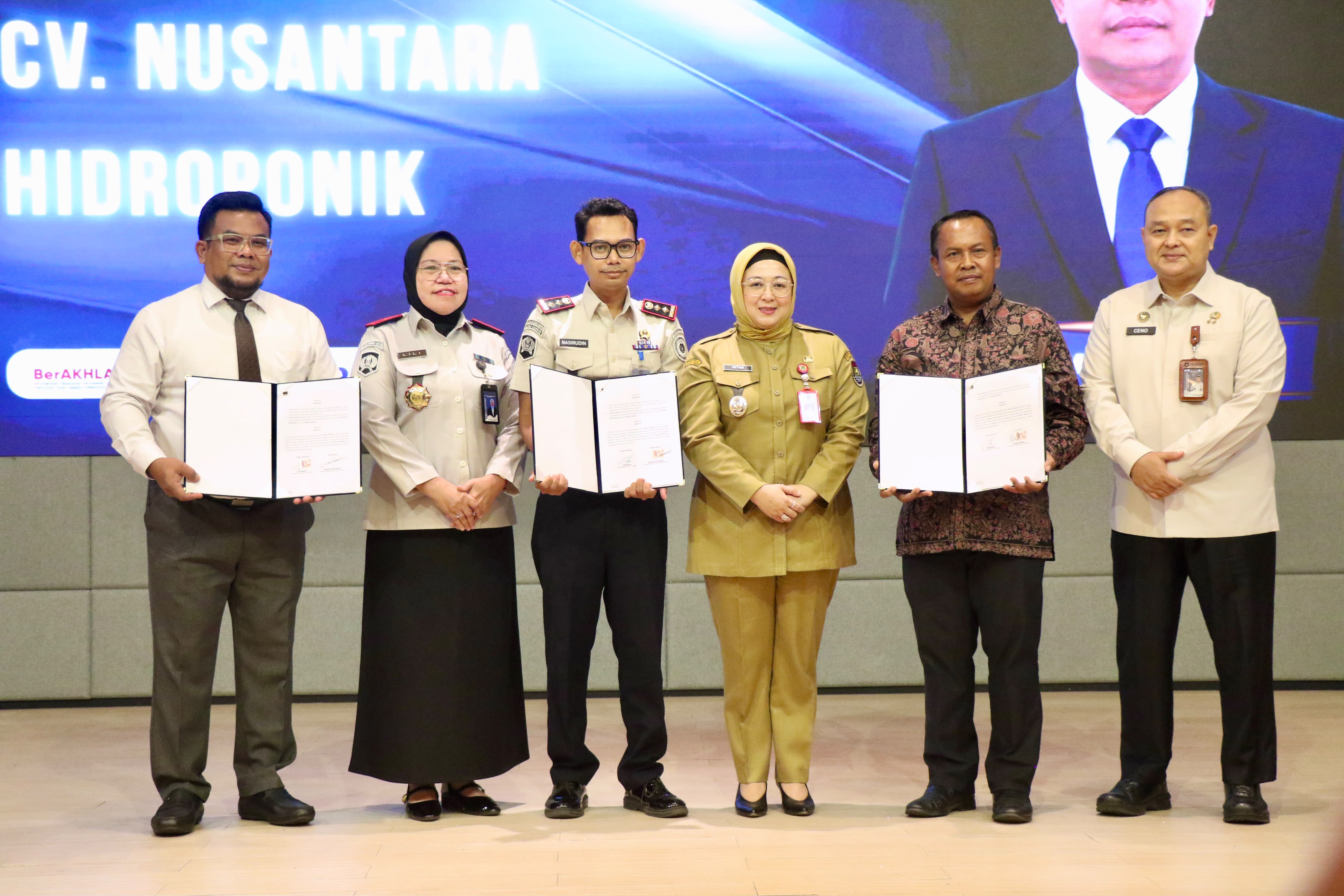 Wakil Bupati Tangerang Intan Nurul Hikmah saat menghadiri Focus Group Discussion (FGD) Kelompok Layanan Bimbingan Integrasi (Kelayan Binter) sekaligus peluncuran aplikasi STAR-PK Bapas Kelas II Ciangir. Foto :  Humas Kab. Tangerang