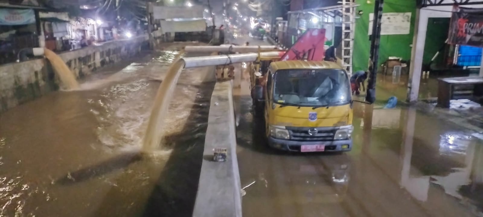 Banjir rendam wilayah Kayu Gede, Minggu (6/7/2025). (Dok. BPBD Tangsel)