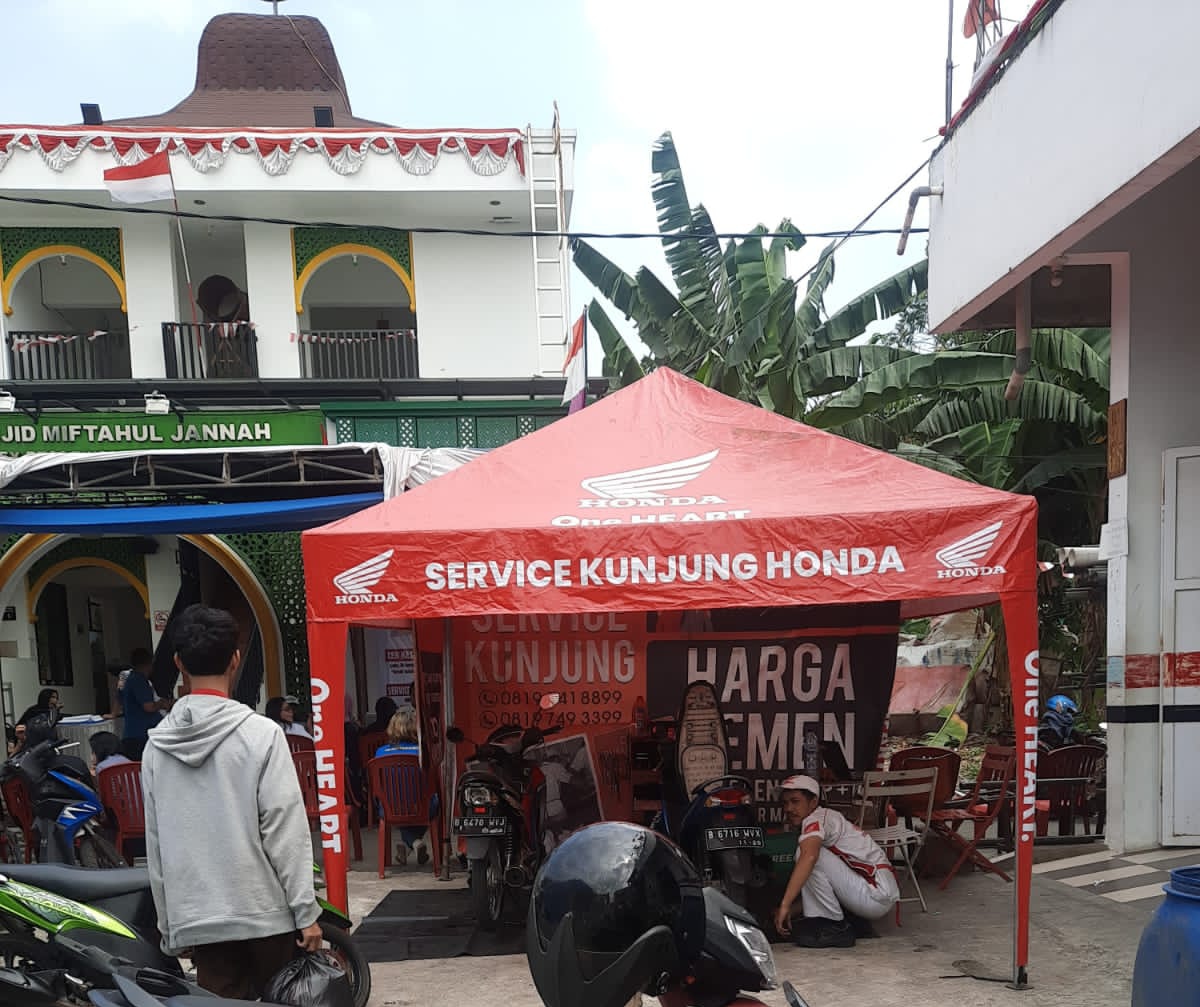 Kegiatan DKM Masjid Miftahul Jannah. (tangselpos.id/ist)