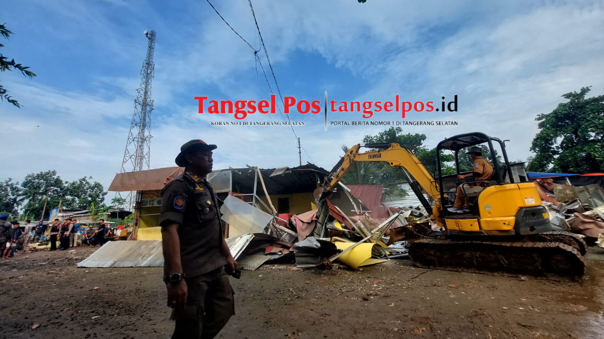 Proses eksekusi dihadiri langsung Wakil Walikota Tangsel, Pilar Saga Ichsan beserta seluruh jajaranmya, Senin (23/6/2025). (tangselpos.id/rmn)