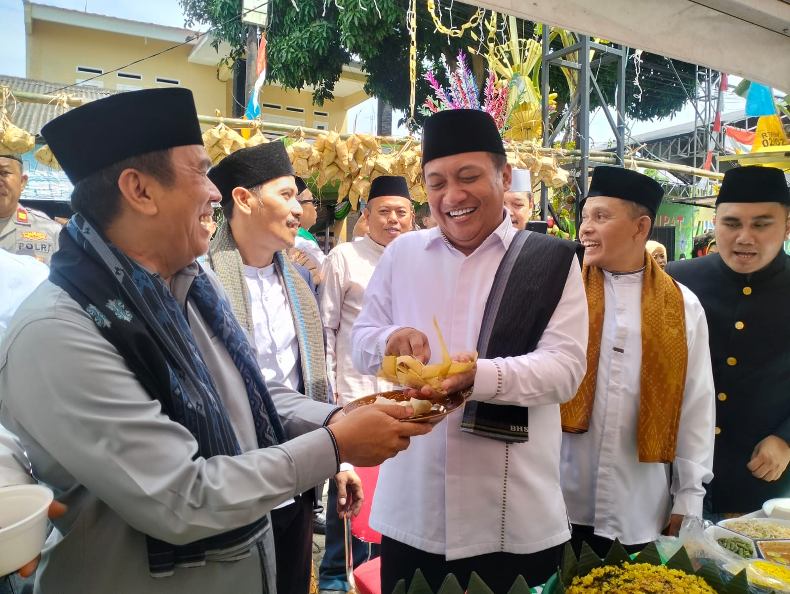 Lebaran Ketupat di Parigi, Pondok Aren, Tangsel. (tangselpos.id/irm)