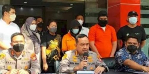 Kapolres Jakarta Selatan saat konferensi pers terkait remaja penabrak Polisi di Kebayoran Baru. (Ist)