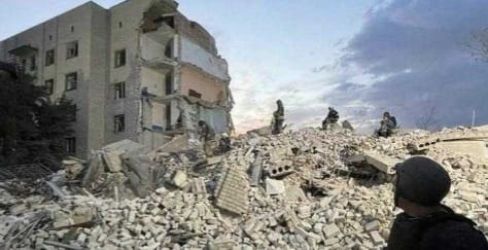 Apartemen di Chasiv Yar hancur setelah kena roket dari Rusia. Foto : Istimewa