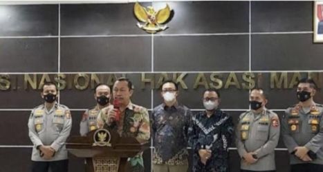 Konferensi dari Komnas HAM setelah memeriksa dokter yang melakukan otopsi terhadap Brigadir J. (Ist)