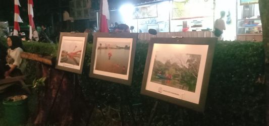 Pokja Watawan Harian Tangsel dan GANESPA gelar Pameran foto di Situ Tujuh Muara, Pamulang, Tangsel. (ist)