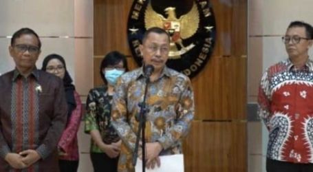 Ketua Komnas HAM Ahmad Taufan saat mengadakan konferensi pers di Kantor Menko Polhukam. Foto : Istimewa