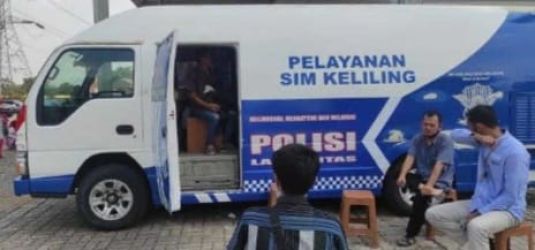 Mobil pelayanan SIM keliling. (Ist)