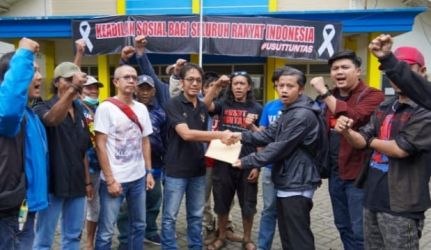 Tim Gabungan TGIPF Kanjuruhan menerima masukan dari Tim Gabungan Aremania di kantor KNPI Kota Malang, Jawa Timur. (Ist)