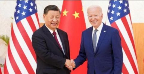 Presiden China Xi Jinping bersama Presiden Amerika Serikat Joe Biden. (Ist)