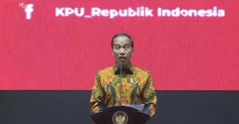 Presiden Jokowi ketika memberikan sambutan pada Rapat Konsolidasi Nasional Kesiapan Pelaksanaan Pemilu Serentak 2024. (Foto : Setpres)