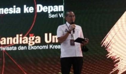 Menparekraf Sandiaga Uno pada acara Studium Generale 2022-2023 seri 6 di Universitas Surabaya, Senin (19/12)