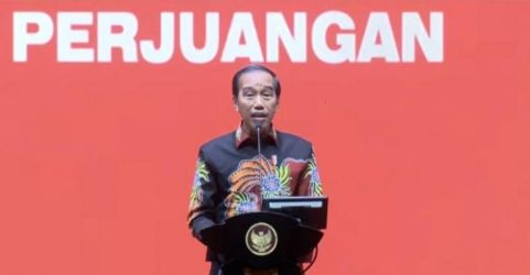 Presiden Jokowi pada acara HUT ke-50 PDIP di JIExpo Kemayoran, Selasa (10/1)