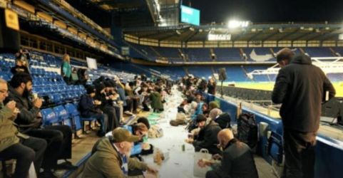 Bukber di Stadion Stamford Bridge, London, Inggris. (Ist)